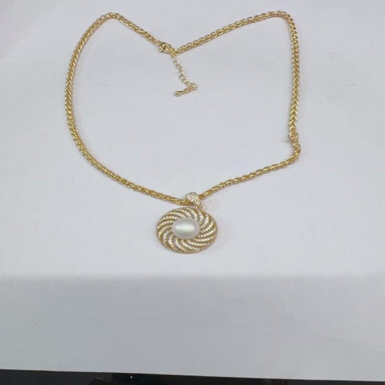 Necklace Pearl Windmill Zircon Gold-Tone Necklace