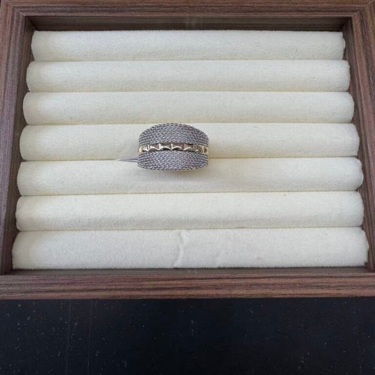 Ring Two-Tone Grid Wide Band Ring