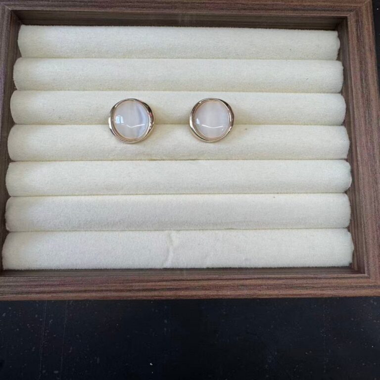 Earrings Oval Cat's Eye Gold-Tone Stud Earrings