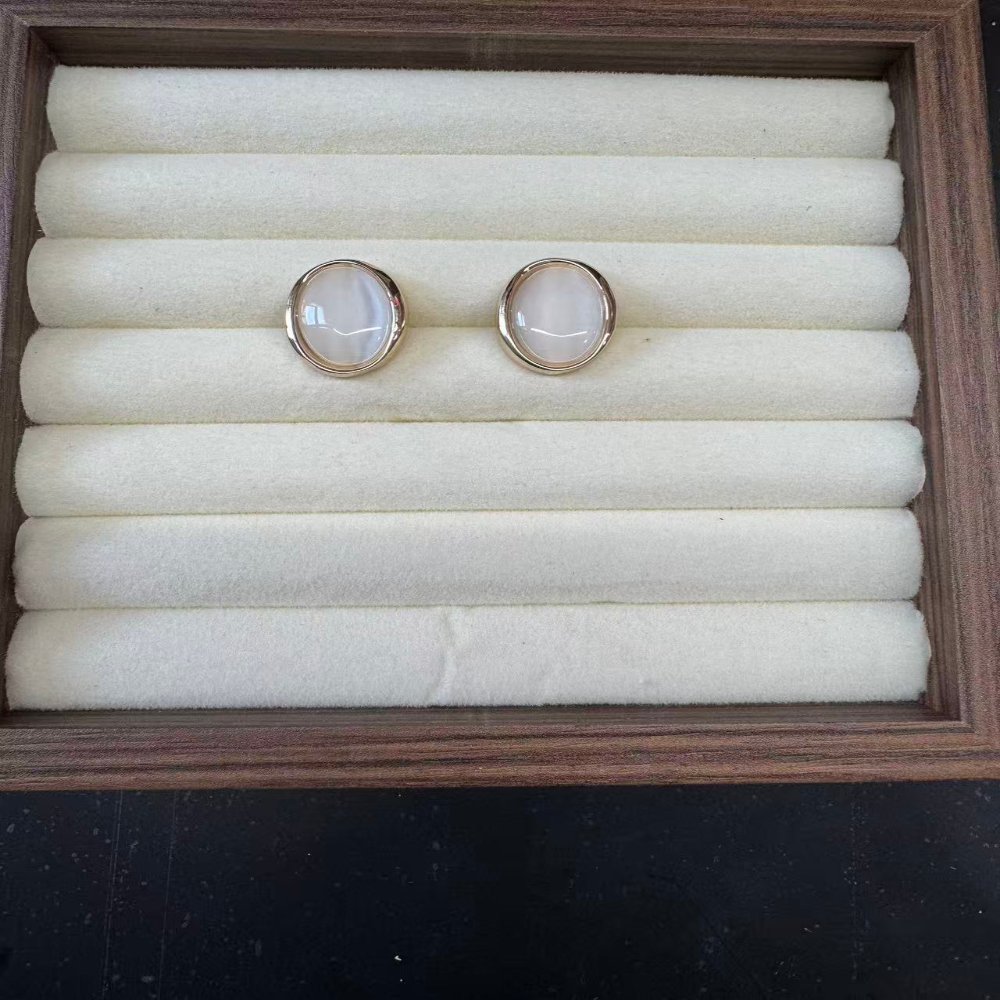 Earrings Oval Cat's Eye Gold-Tone Stud Earrings