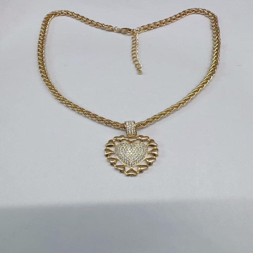 Necklace Hollow Heart Zircon Pendant Necklace